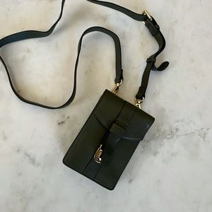 Clarks Crossbody